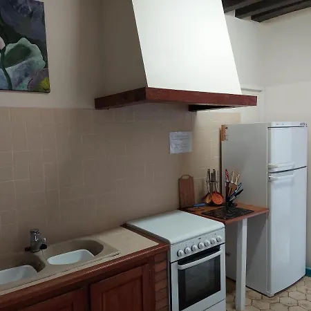 Chez Robins Trie-Chateau