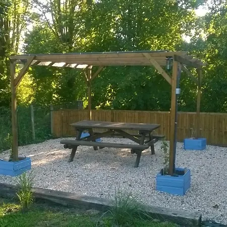 Chez Robins Holiday home Trie-Chateau