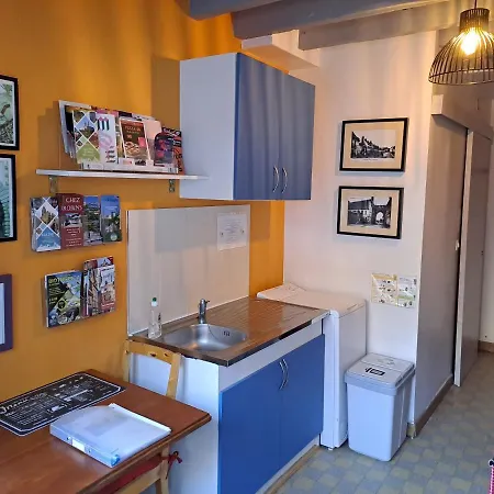 Holiday home Chez Robins *